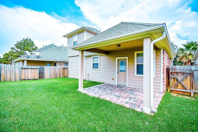 Building Photo - 6410 Papaya Bend Dr