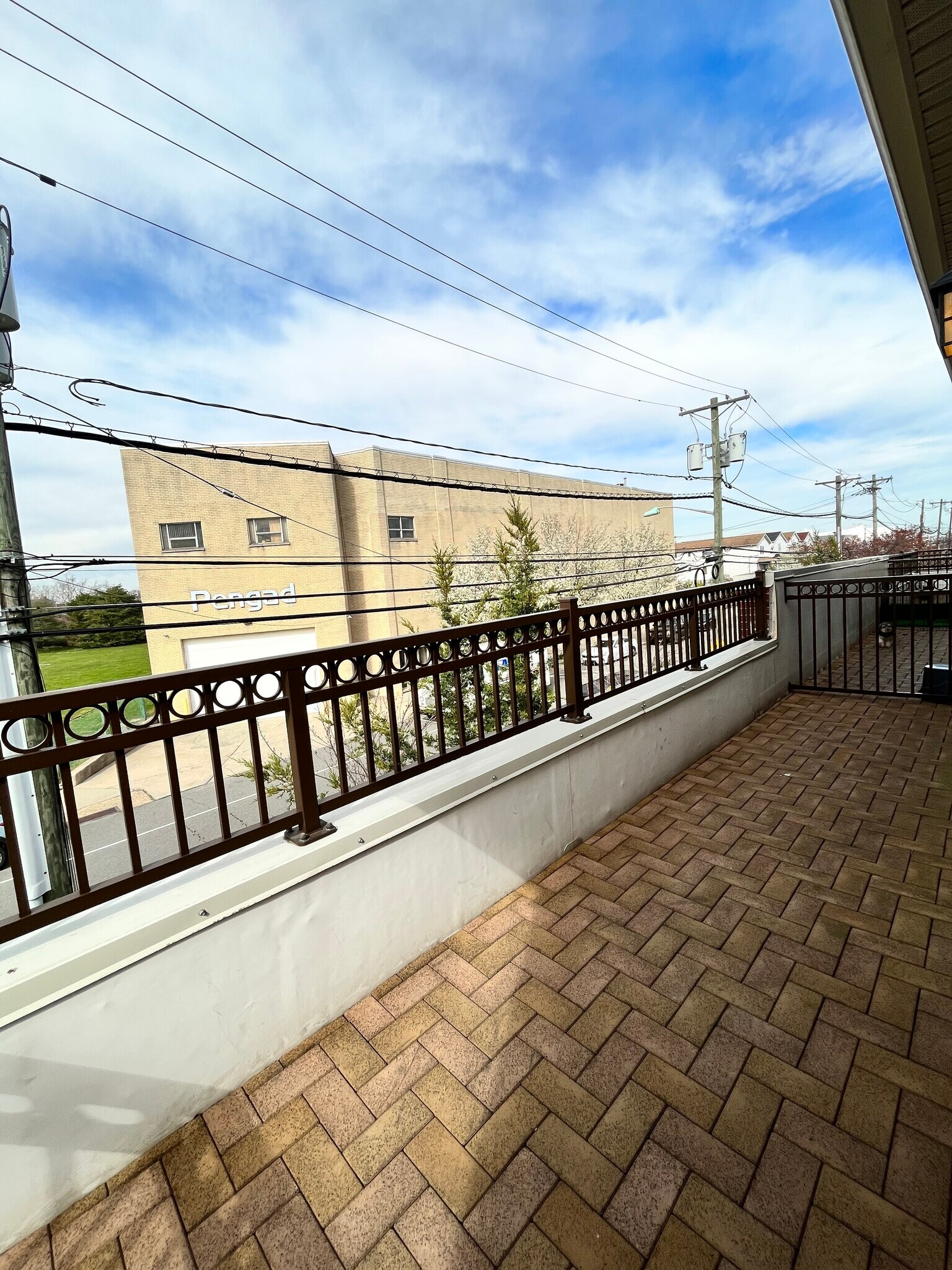 50 Oak St 202 - 30 Oak St