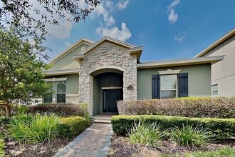 Building Photo - 15543 Waterleigh Cove Dr