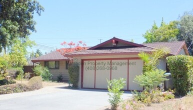 Building Photo - Cambrian 3BR/2BA Home w/ Central A/C, Pets Negotiable!