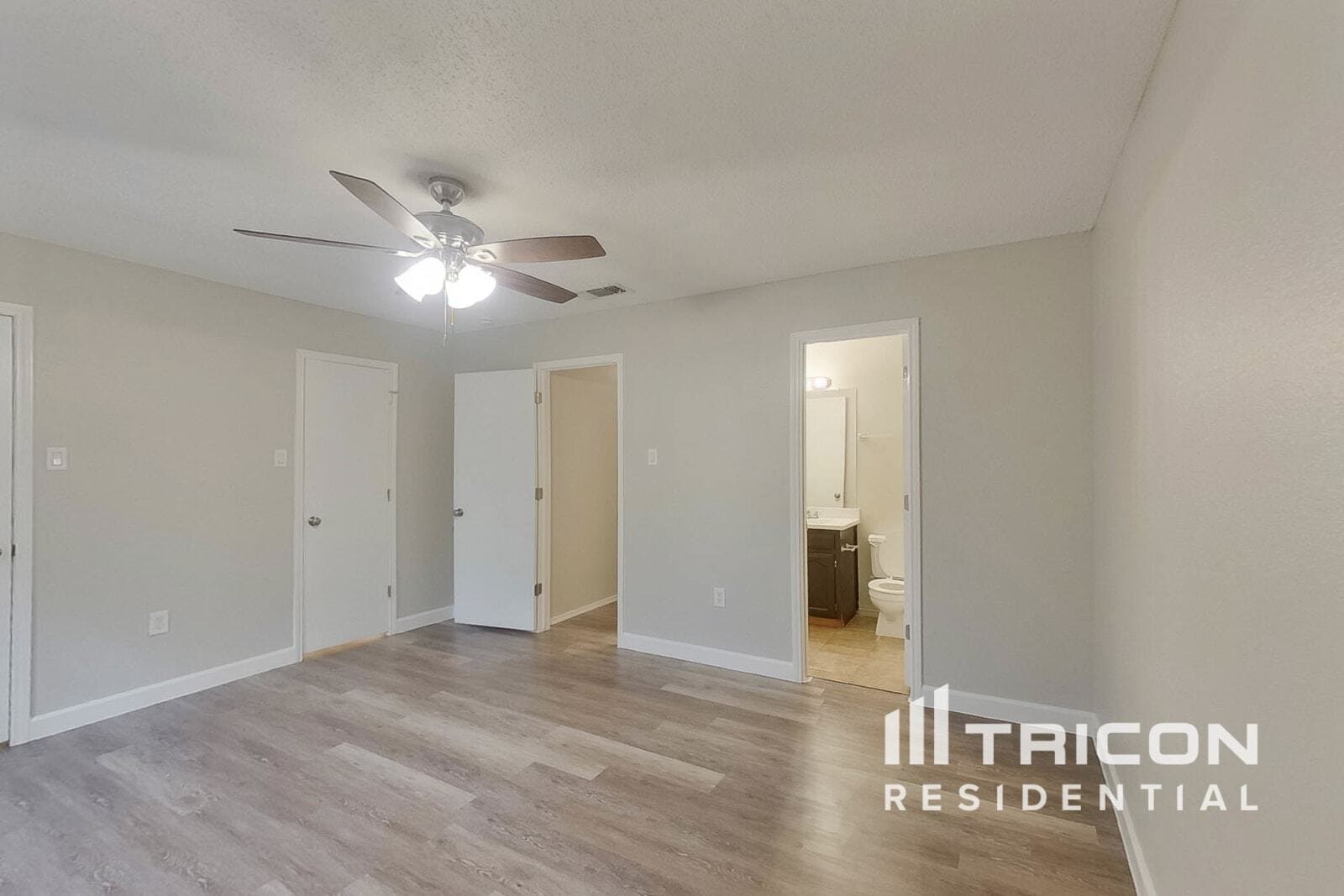 Building Photo - 6217 Old Mill Cir