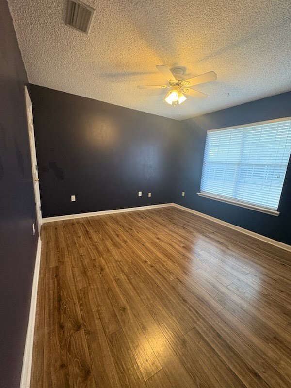 Building Photo - 4119 Clay Dr