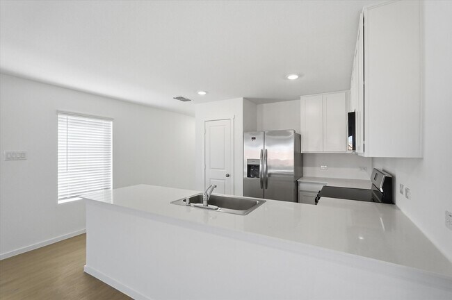 Building Photo - 724 Wagtail Dr