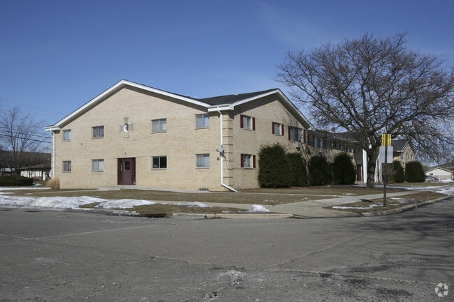 Building Photo - The Executive House