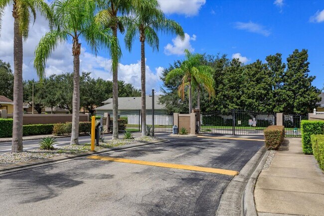 Building Photo - 5537 Burlwood Dr