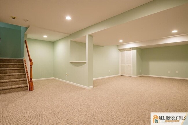 Building Photo - 1802 Schindler Dr