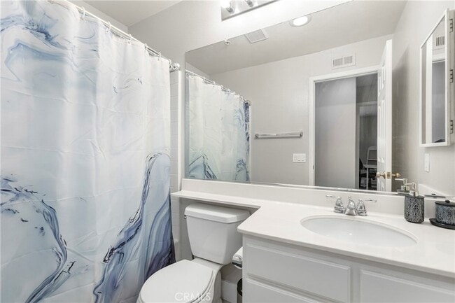 Building Photo - 181 California Ct