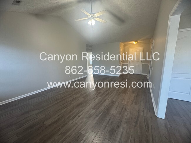 Building Photo - 3117 Winesap Rd