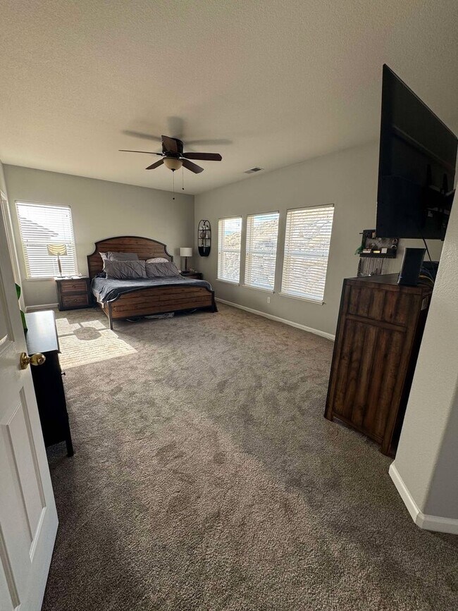 Building Photo - Available March 1 – A spacious and beautiful home in Panther Valley you won’t want to miss!