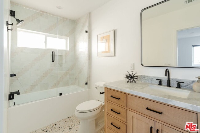 Building Photo - 6765 Lexington Ave