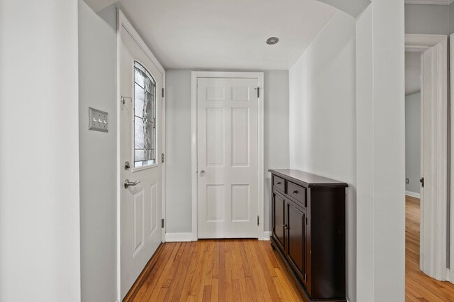 Building Photo - 181 Amazon Pl