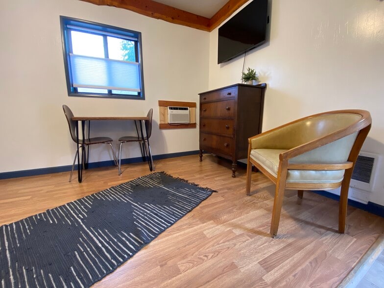 Building Photo - 14871 Mt Hwy 35