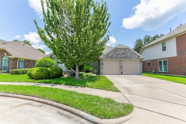 Building Photo - 16307 Cobble Springs Ct