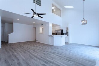 Building Photo - 7450 Holly Hill Dr