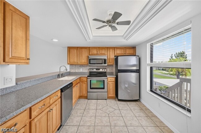 Building Photo - 4708 SW 8th Pl