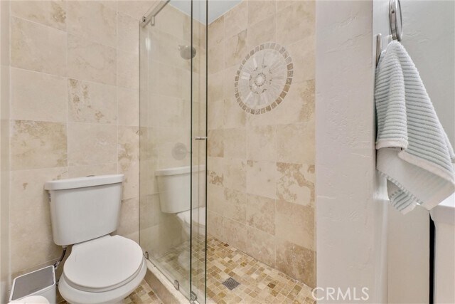 Building Photo - 128 46th St