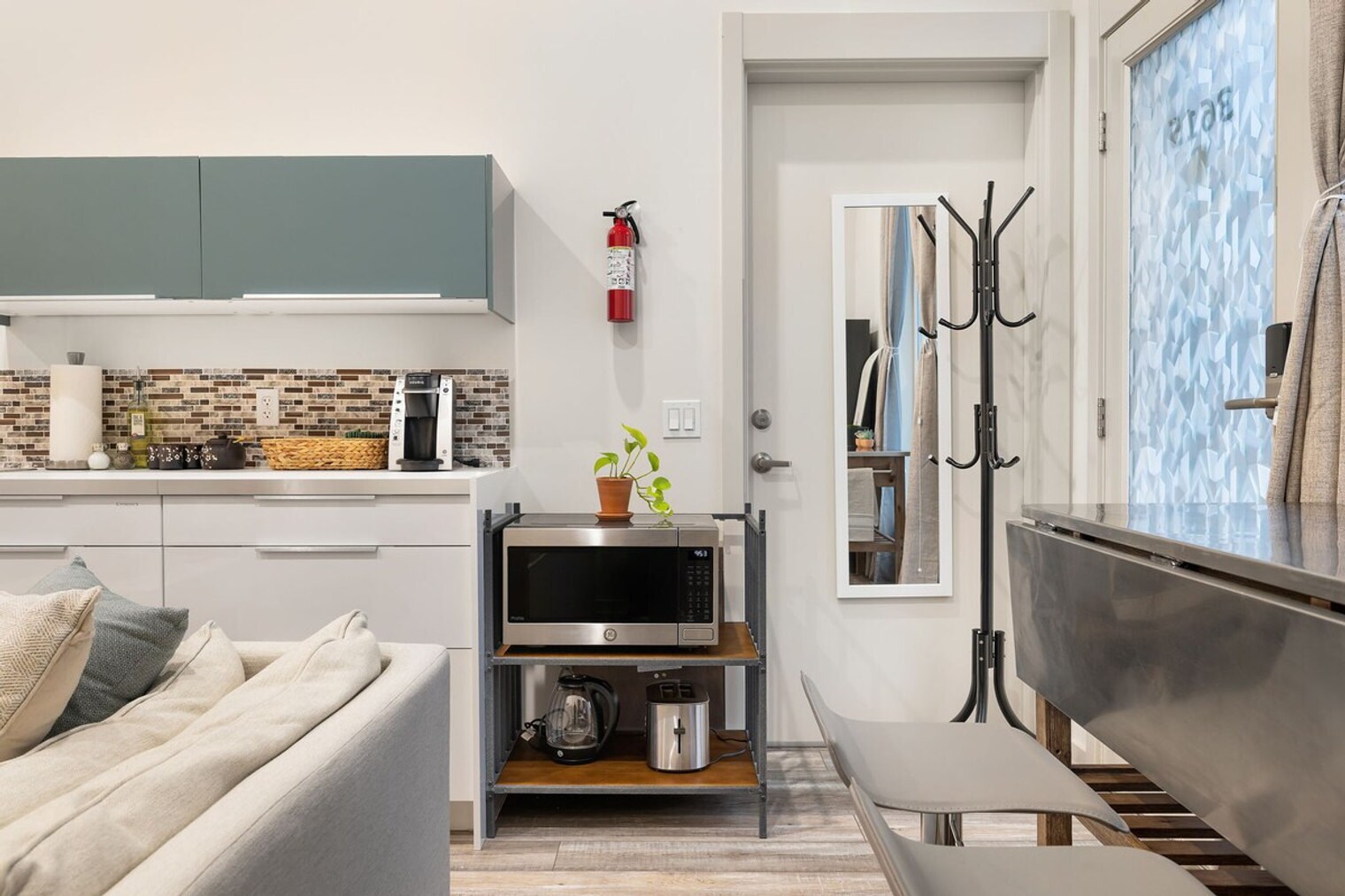 Building Photo - 3615 2nd Ave NW