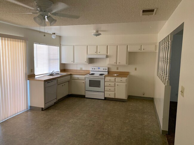 Building Photo - 3013 N. Halfmoon Dr.