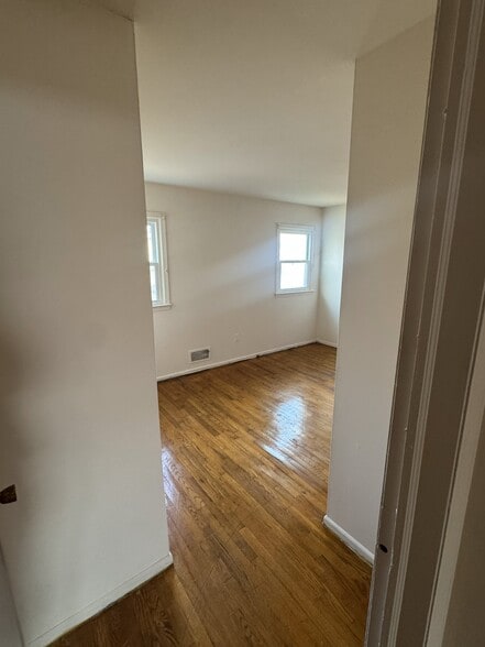 Bedroom 2 - 28 Young Ave