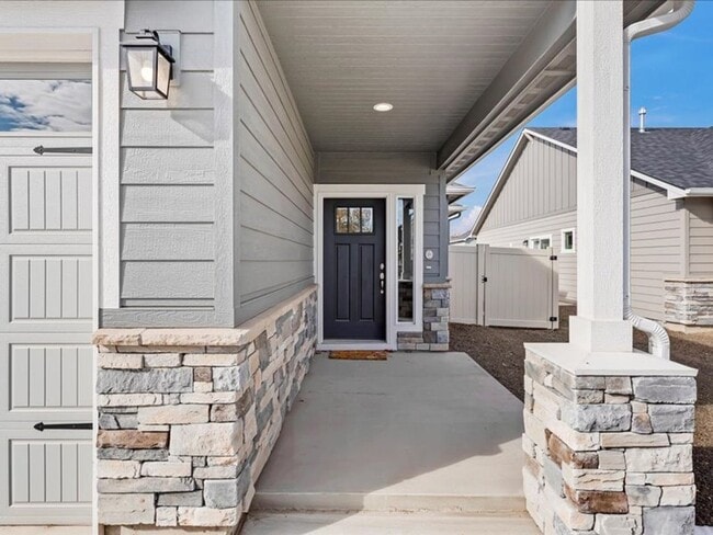 Building Photo - Coming Soon in Meridian! 3 Bed Beauty w/ A...