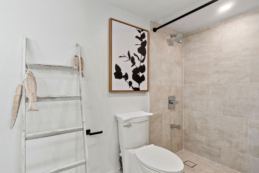 Building Photo - 1777 Ala Moana Blvd