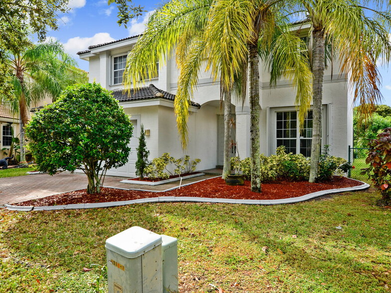 Building Photo - 5310 NW 120th Ave