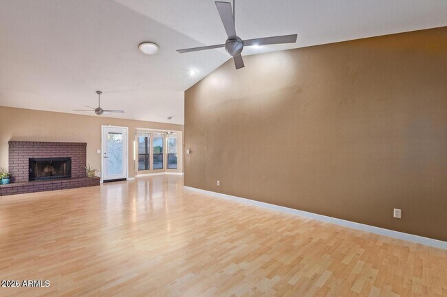 Building Photo - 6501 E Sandra Terrace