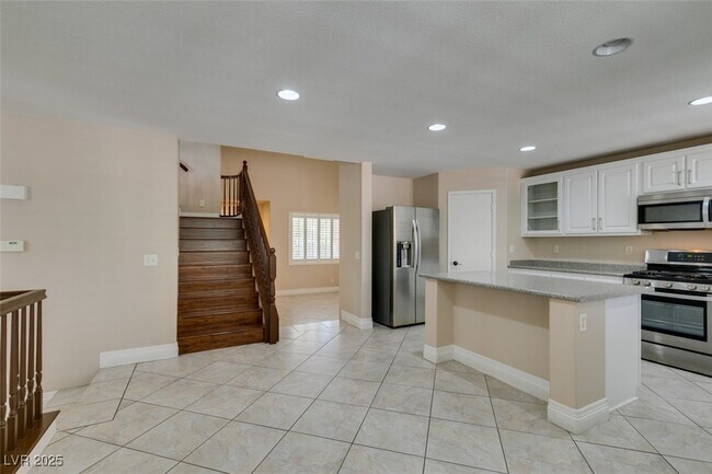 Building Photo - 9540 Creswell Ct