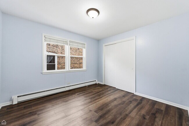 Building Photo - 5151 W Agatite Ave