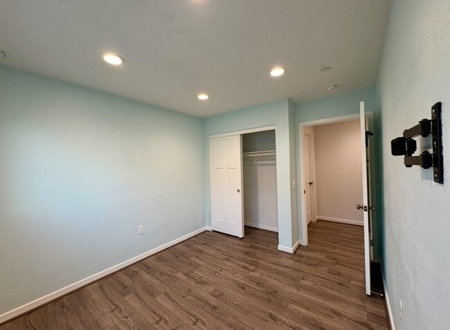 Building Photo - 13218 Shaw Ln