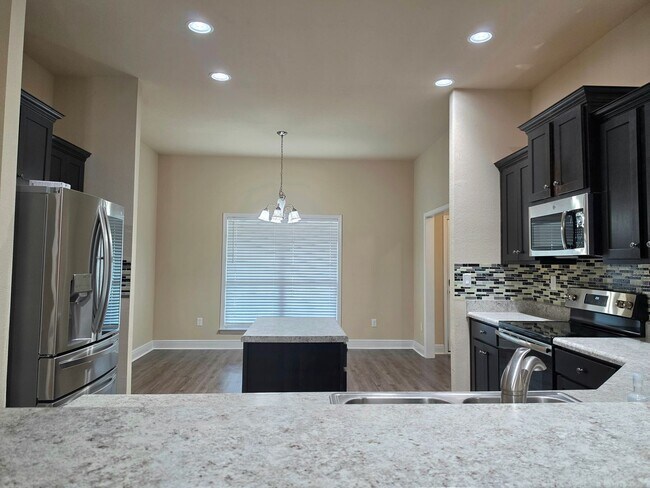 Building Photo - 14645 Birkdale Dr