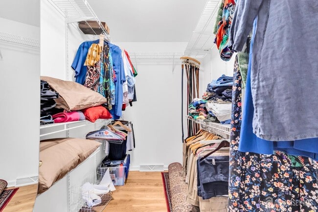 Building Photo - 108 Miller Ave