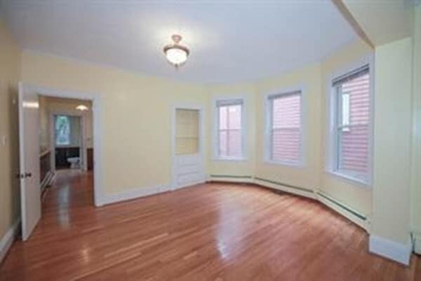 Building Photo - 60 Highland Ave