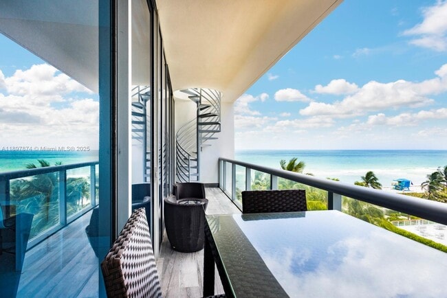 Primary Photo - 6799 Collins Ave