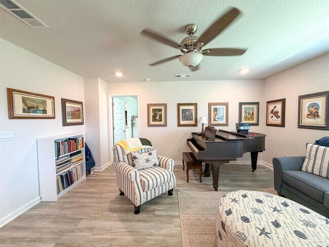 Building Photo - 5494 Silverbell Dr