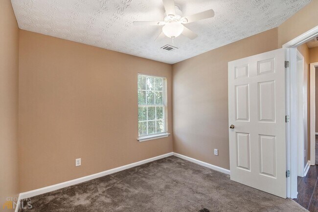 Building Photo - 4313 Catalpa Ct