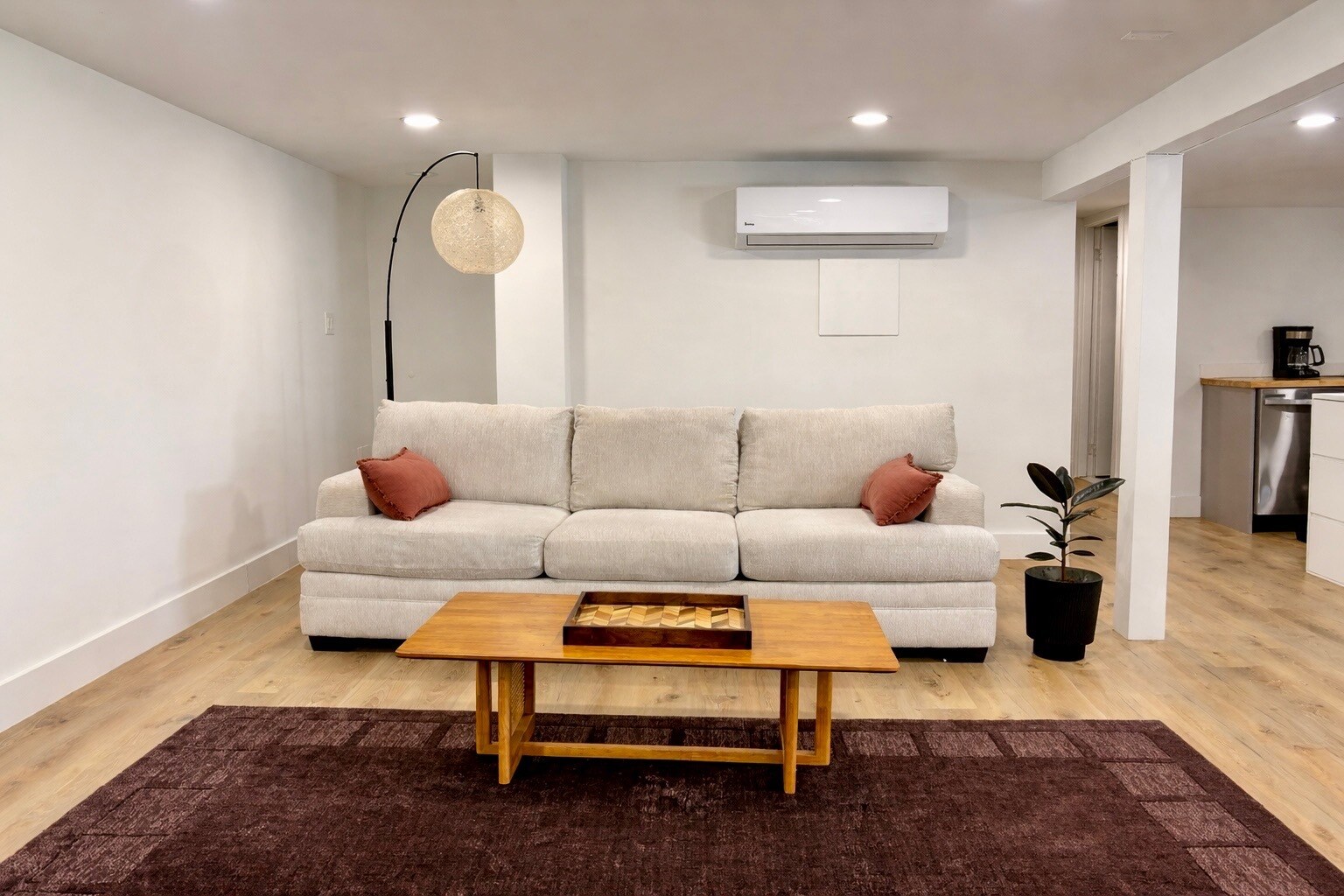 Building Photo - 6540 Windham Ave