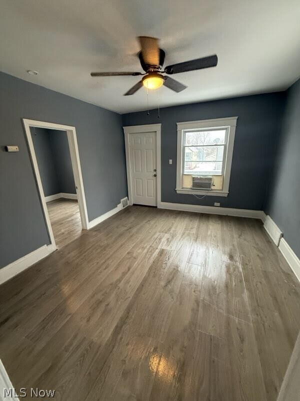 Building Photo - 10304 Shale Ave