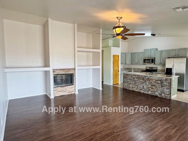 Building Photo - Rare and Spacious 4 Bedroom Indian Cove Home with Solar Panels!