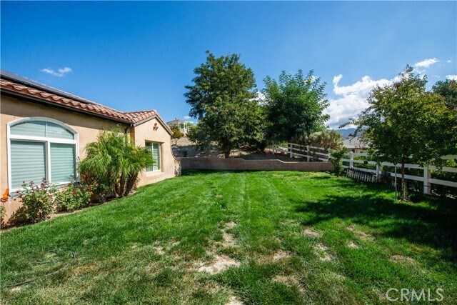 Building Photo - 27048 Triumph Ave