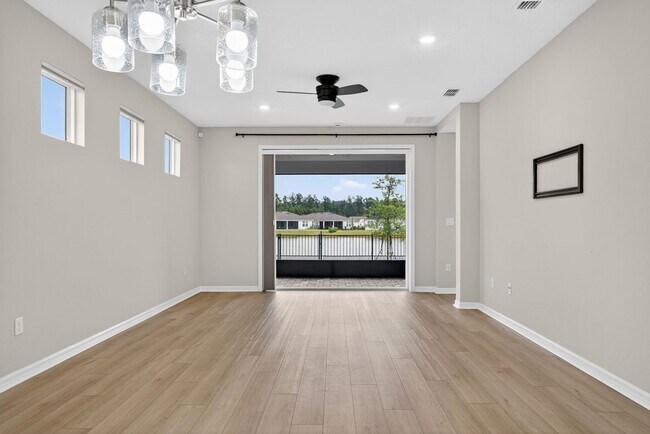 Building Photo - Home For Rent