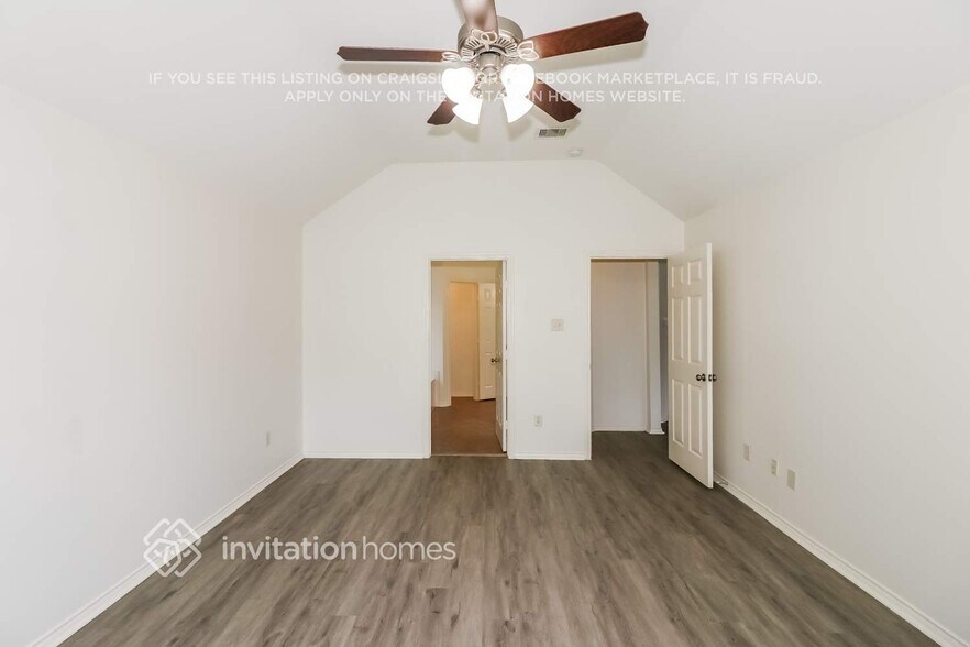 Building Photo - 17619 Sequoia View Ln