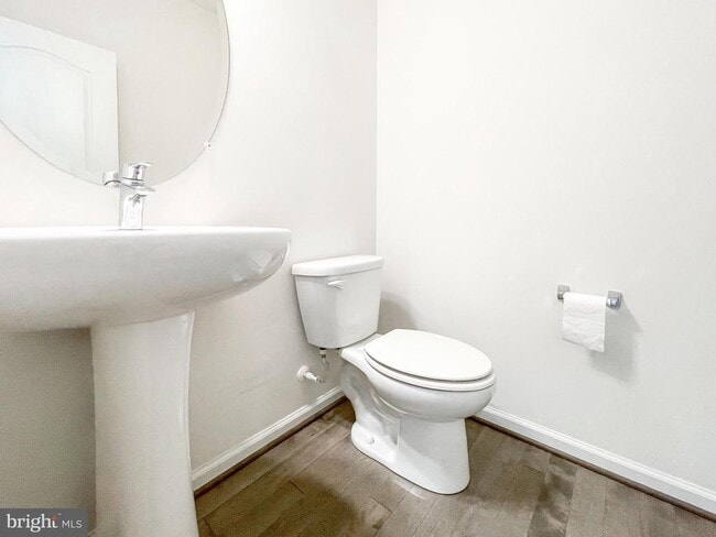 Building Photo - 15501 Newtonmore Ln