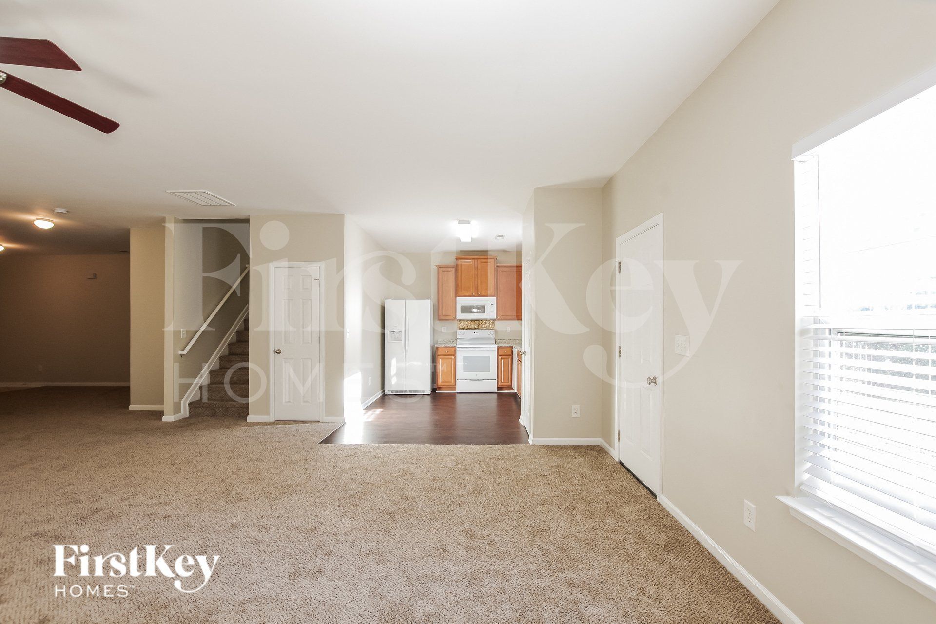 Building Photo - 15607 Lakepoint Forest Dr