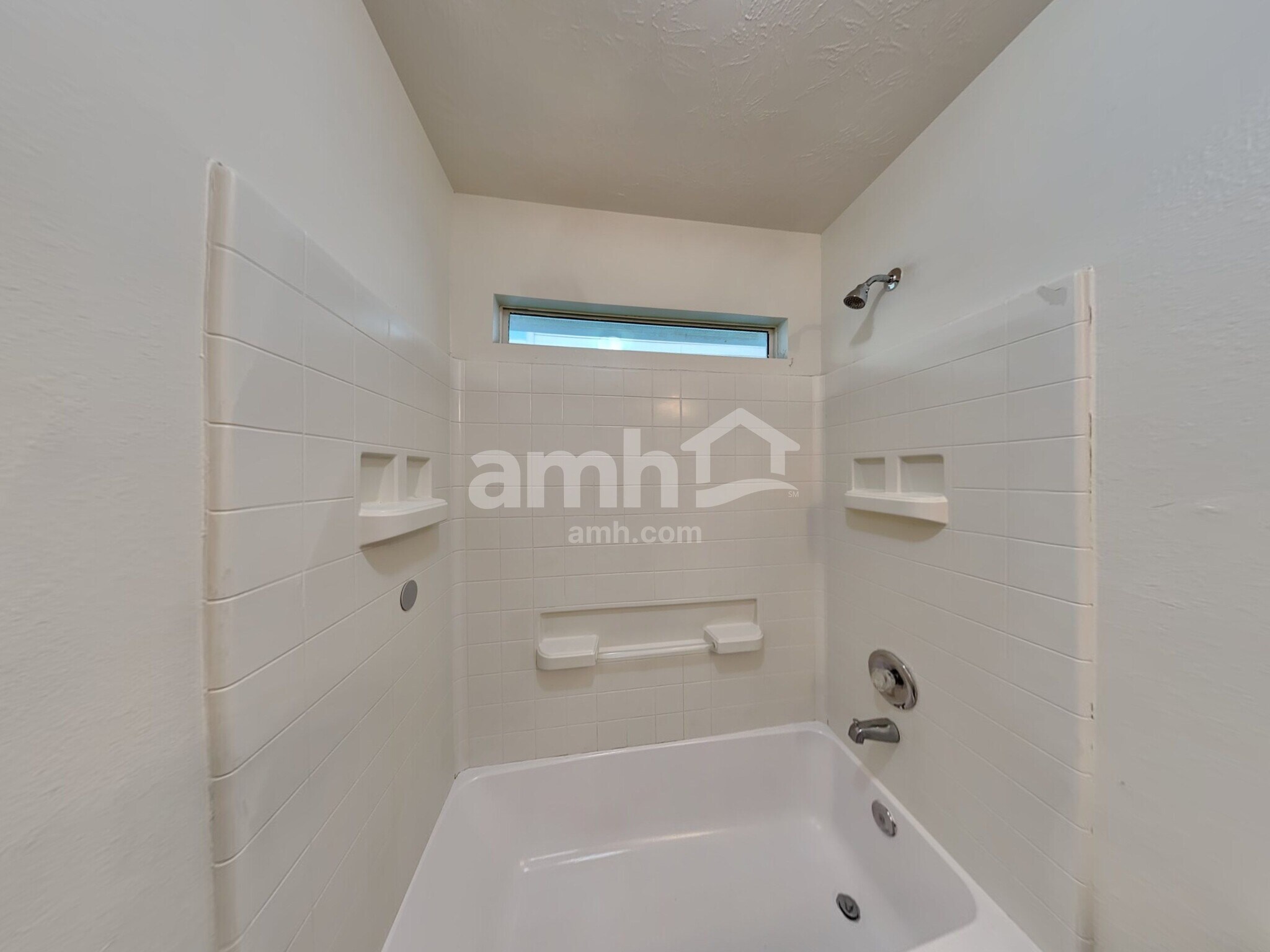 Building Photo - 15726 Regal Trace Ln