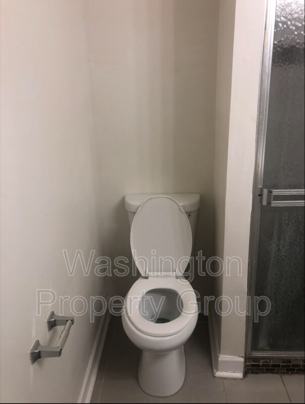 Building Photo - 1670 Wainwright Dr