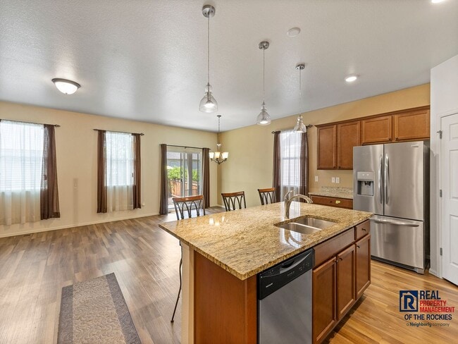 Building Photo - Beautiful Newer Home in Windsor – 3 Bed, 2...