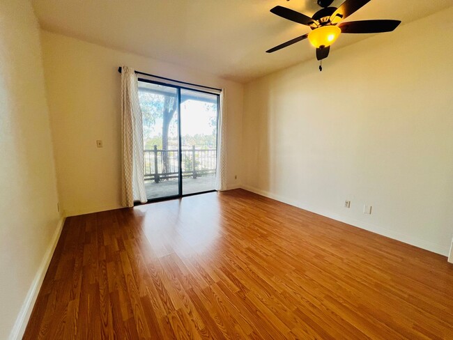 Building Photo - 2-bedroom, 2-bathroom condo located in a h...