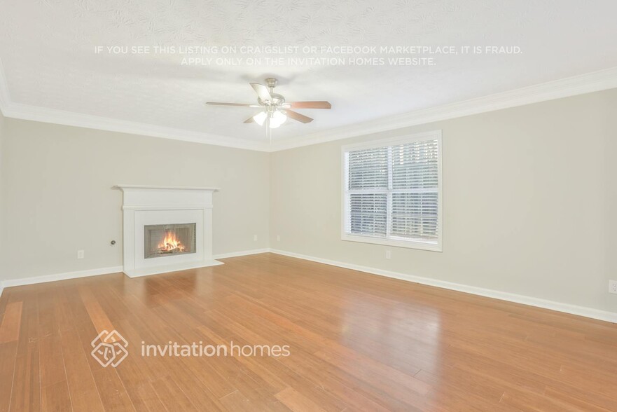 Building Photo - 2193 Johnson Creek Dr
