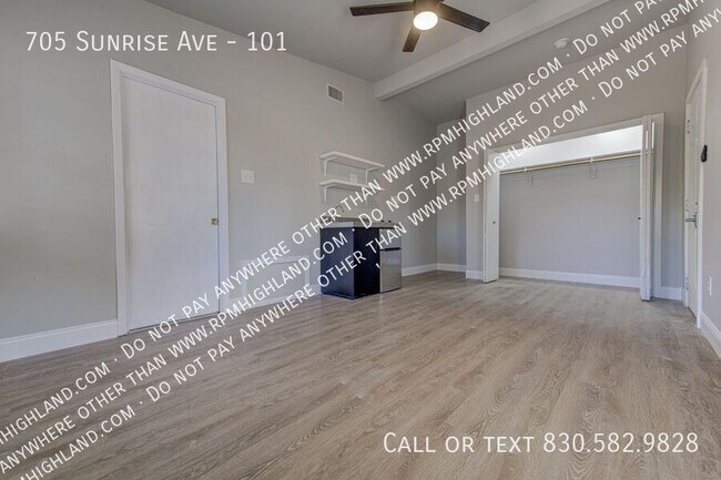 Building Photo - 705 Sunrise Ave